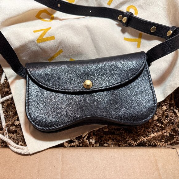 Lindquist Object Handbags - NWT Lindquist Object Black Leather Faba Purse